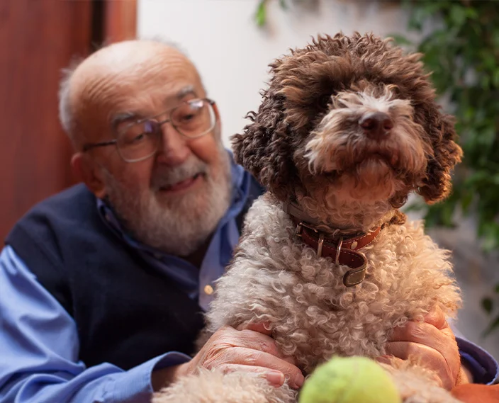 CHSP client with dog